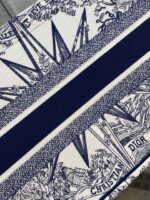 Diro Small Book Tote-36*18*28CM - Image 5