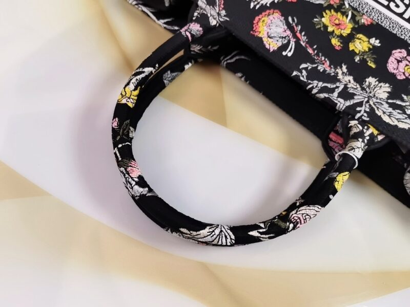 Diro Book Tote Bags-42*32*5CM - Image 8