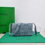 Bottega Veneta Cassette Bag-23x15x6CM