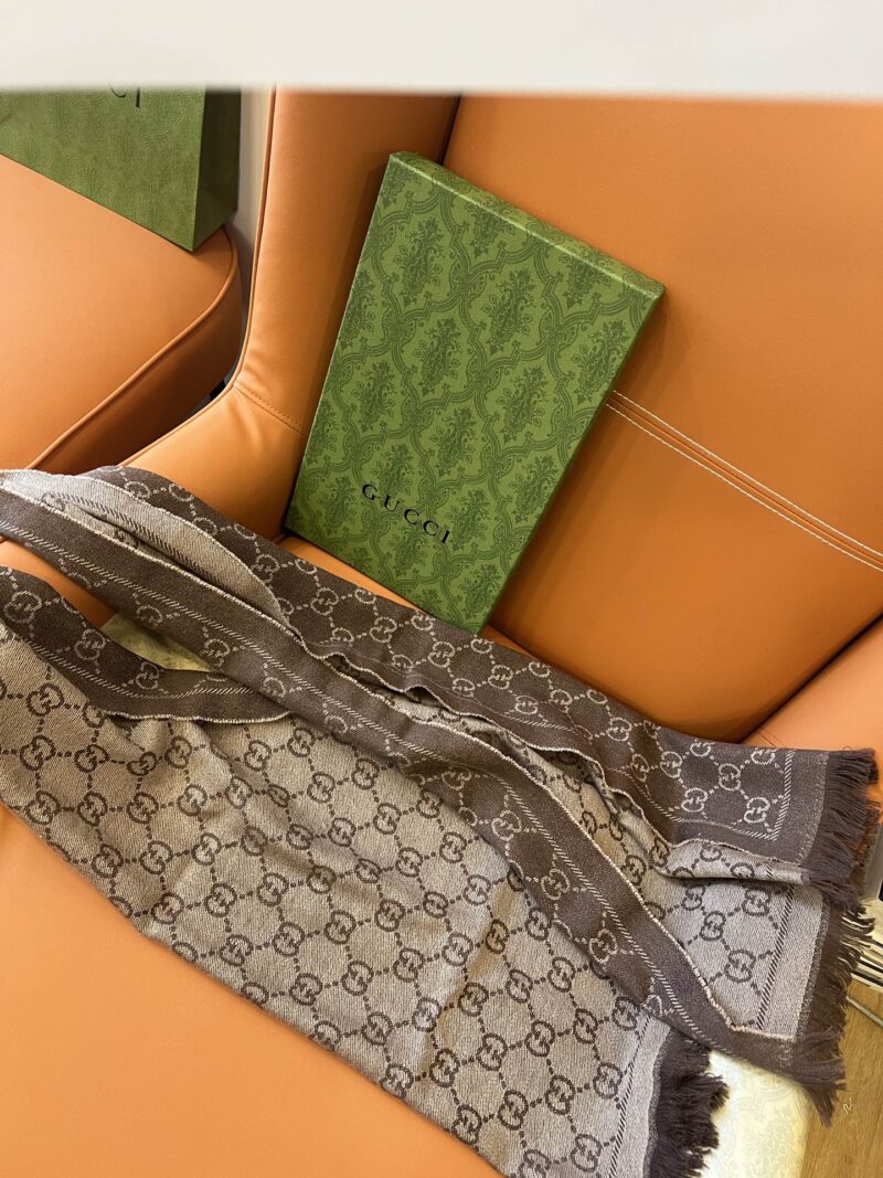 Gucci Scarf-48*180CM - Image 5