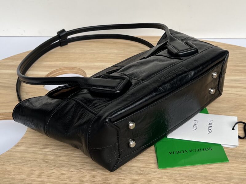Bottega Veneta Arco Bag-23x21X9CM - Image 4
