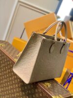 Louis Vuitton Small Onthego Handbag-35*28*15CM - Image 2