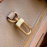 Louis Vuitton Small Onthego Handbag-35*28*15CM - Image 6