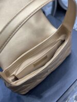 YSL Le5A7 Vintage Bag-24×18×5.5CM - Image 9