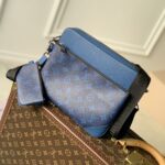 Louis Vuitton Messenger Bag-M69443-25*18*7CM