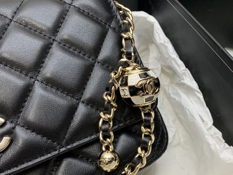 Ch@Nel Woc-19CM - Image 2