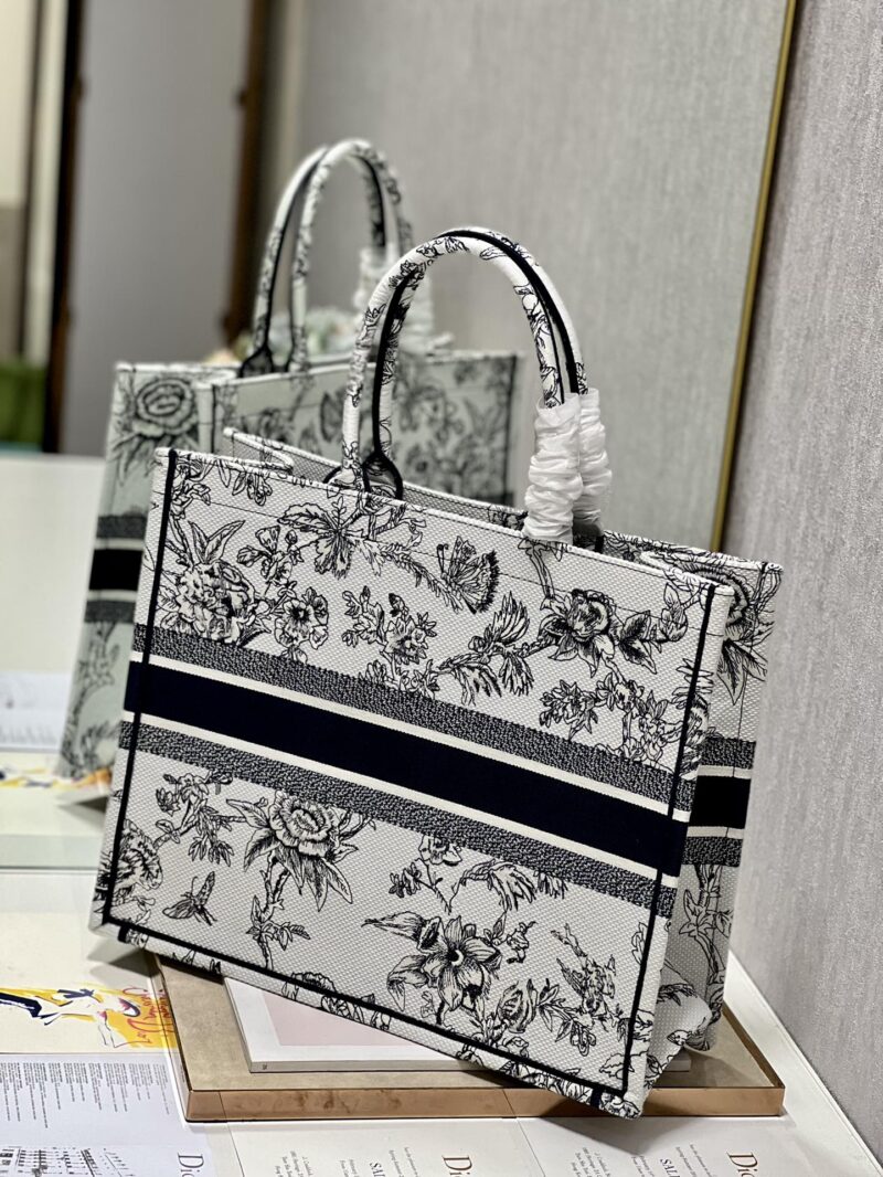 Diro Book Tote Bags-42*32*5CM - Image 4