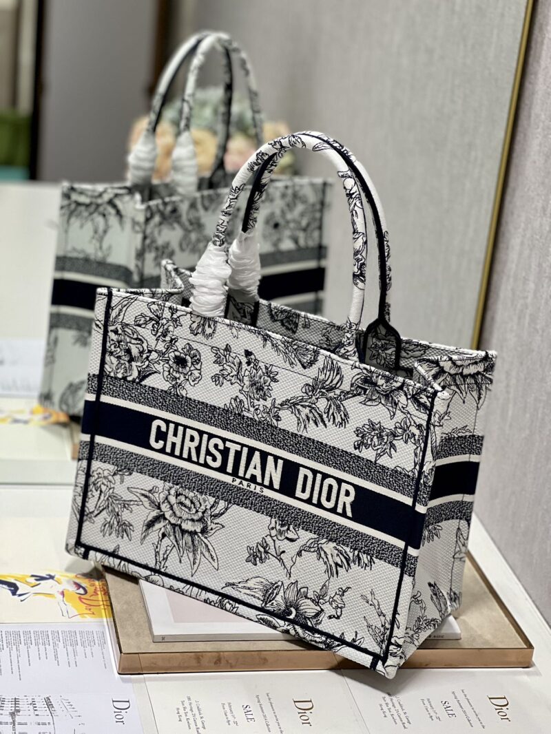 Diro Small Book Tote-36*18*28CM - Image 3