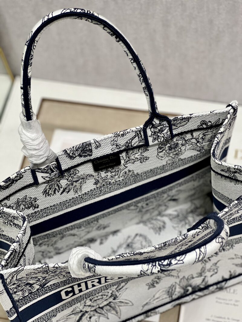 Diro Small Book Tote-36*18*28CM - Image 8