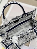 Diro Small Book Tote-26*8*22CM - Image 9