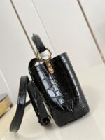 Louis Vuitton Mini Capucines Handlebag-21*14*8CM - Image 5