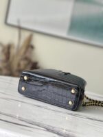 Louis Vuitton Mini Capucines Handlebag-21*14*8CM - Image 4