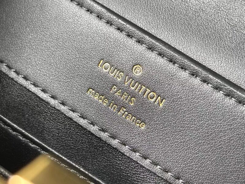 Louis Vuitton Mini Capucines Handlebag-21*14*8CM - Image 9