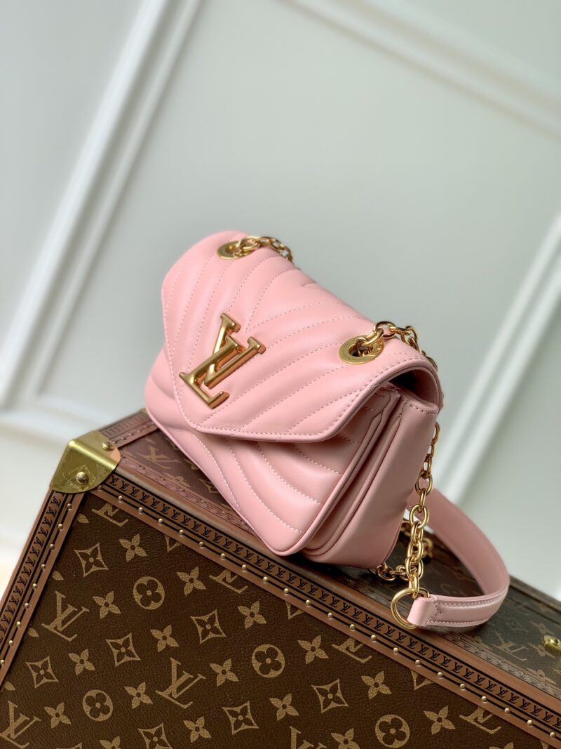 Louis Vuitton New Wave Bag-21 x 12 x 9 CM - Image 3