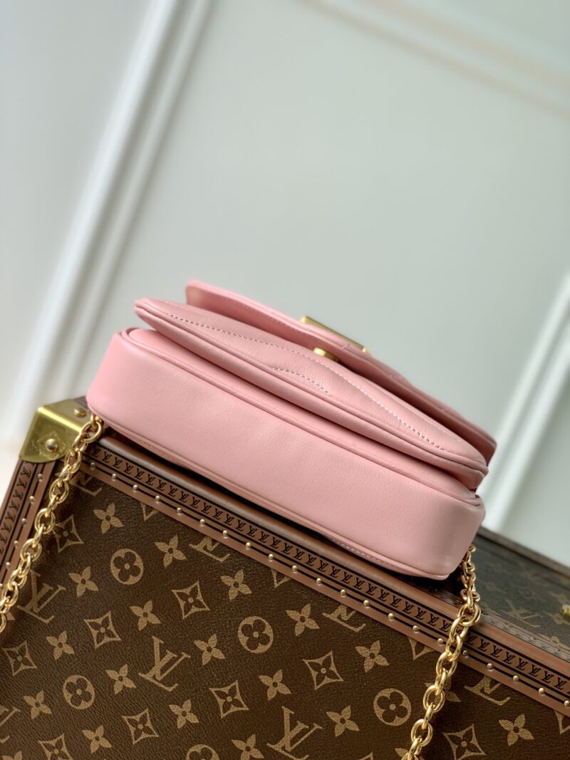Louis Vuitton New Wave Bag-21 x 12 x 9 CM - Image 4