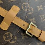 Louis Vuitton Vintage Saddle Bag-22*24*7CM - Image 4