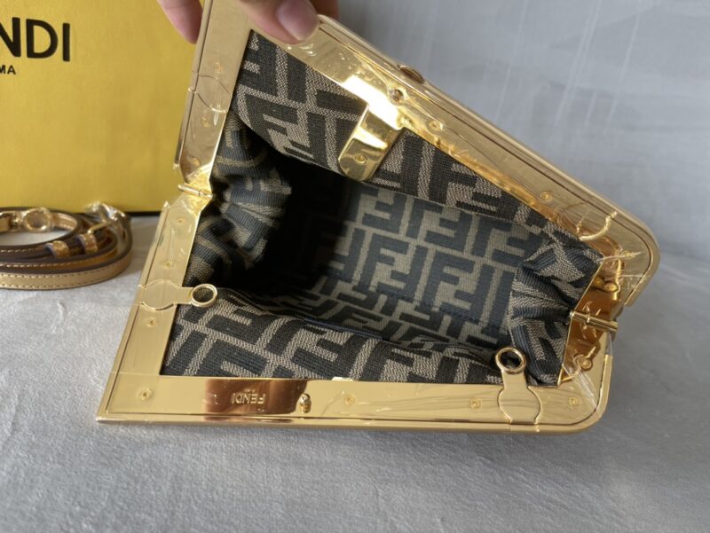 Fendace First Bag-26*9.5*18CM - Image 9