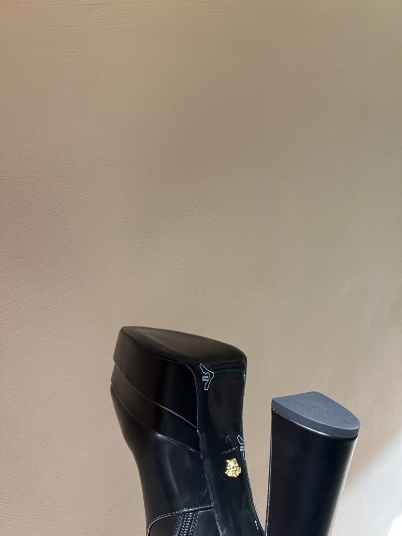 Versace Boots-15.5CM - Image 9