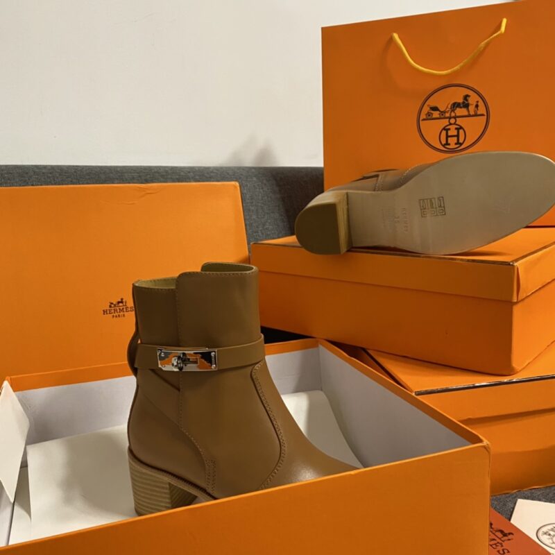 Hermes Boots - Image 2