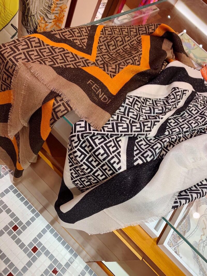 Fendi Shawls-100*200CM - Image 8