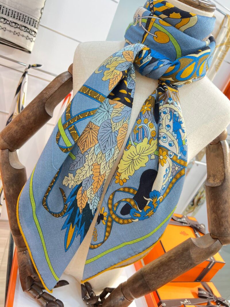 Hermes Shawls-140*140cm - Image 9