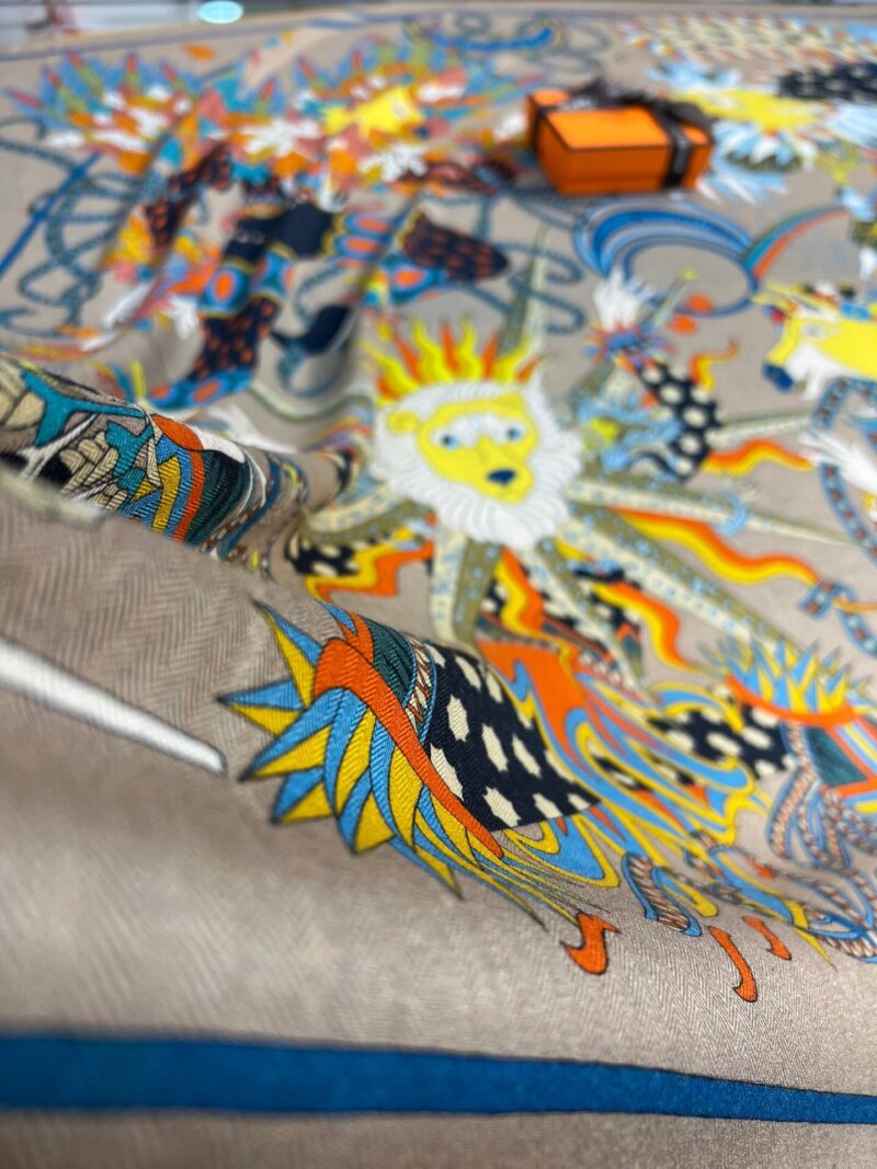 Hermes Shawls-140*140cm - Image 5