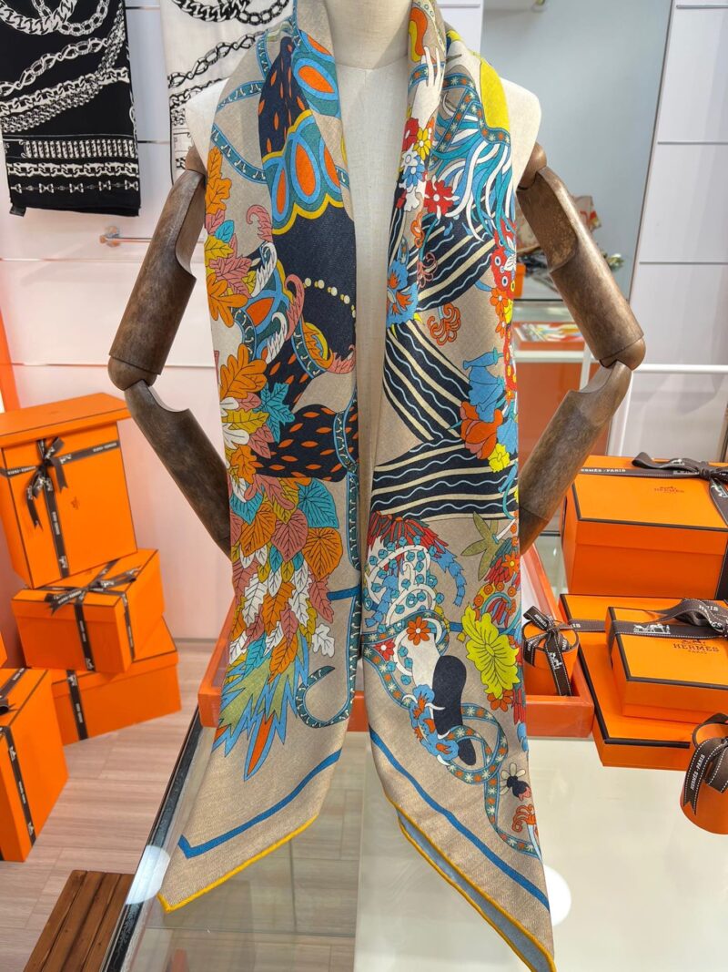 Hermes Shawls-140*140cm - Image 7
