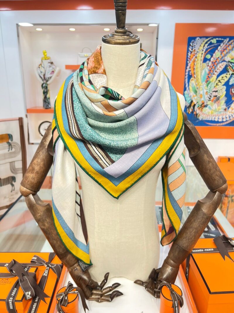 Hermes Shawls-140*140cm - Image 8