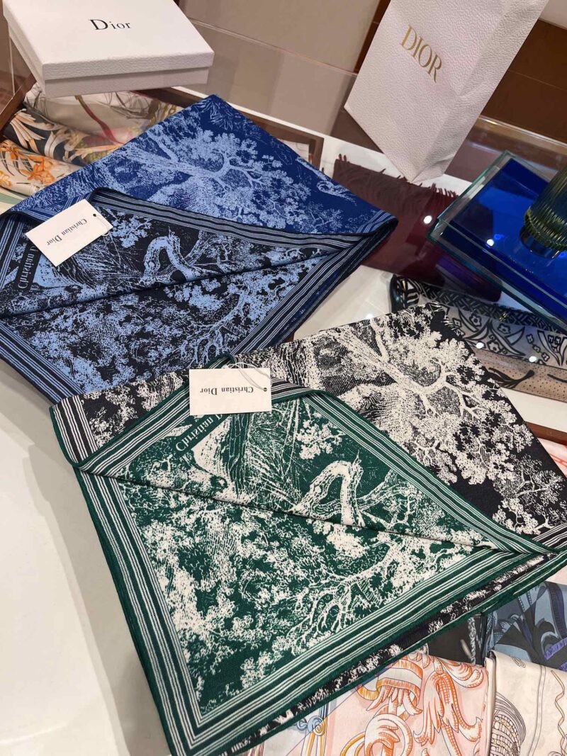 Diro Shawls-140*140cm - Image 4