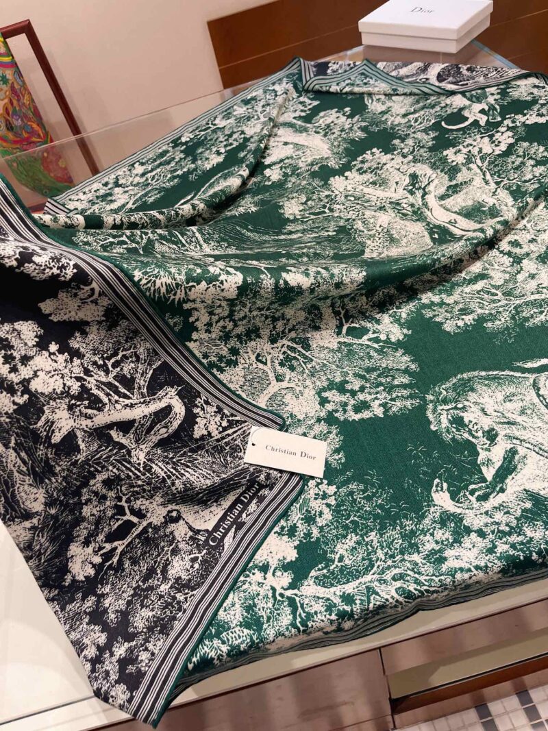 Diro Shawls-140*140cm - Image 5