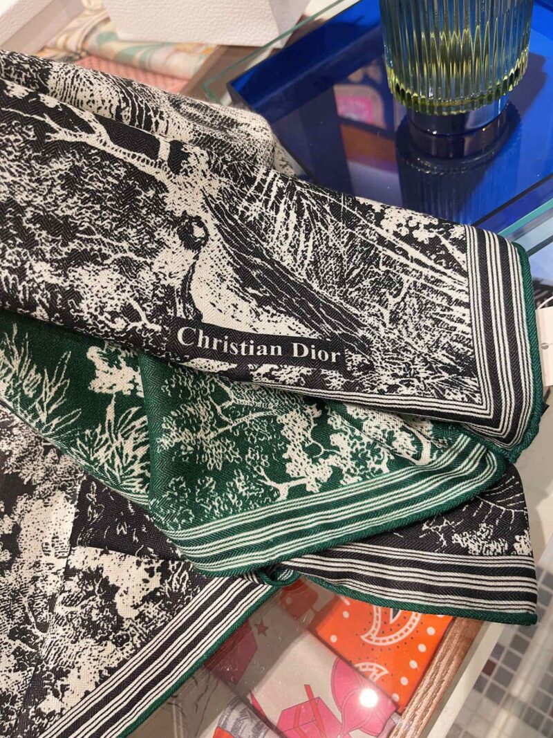 Diro Shawls-140*140cm - Image 6