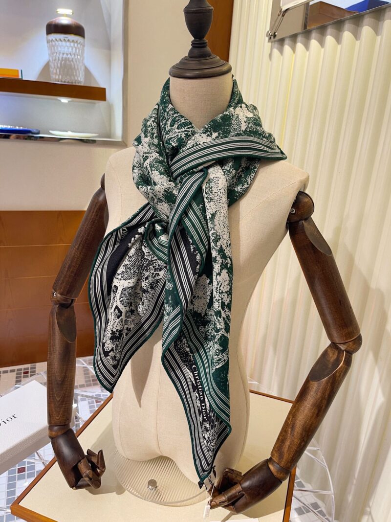 Diro Shawls-140*140cm - Image 8
