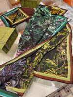 Gucci Shawls-110*110cm - Image 4