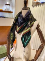 Gucci Shawls-110*110cm - Image 8
