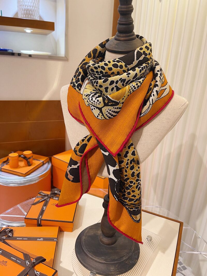 Hermes Scarf-110*110cm - Image 5