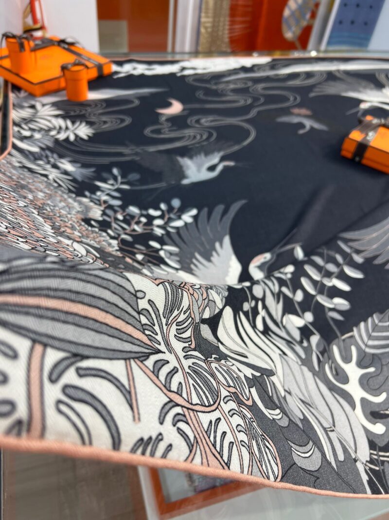 Hermes Shawls-140*140cm - Image 6