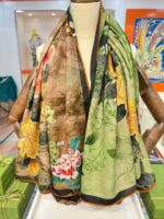 Gucci Shawls-140*140cm - Image 8