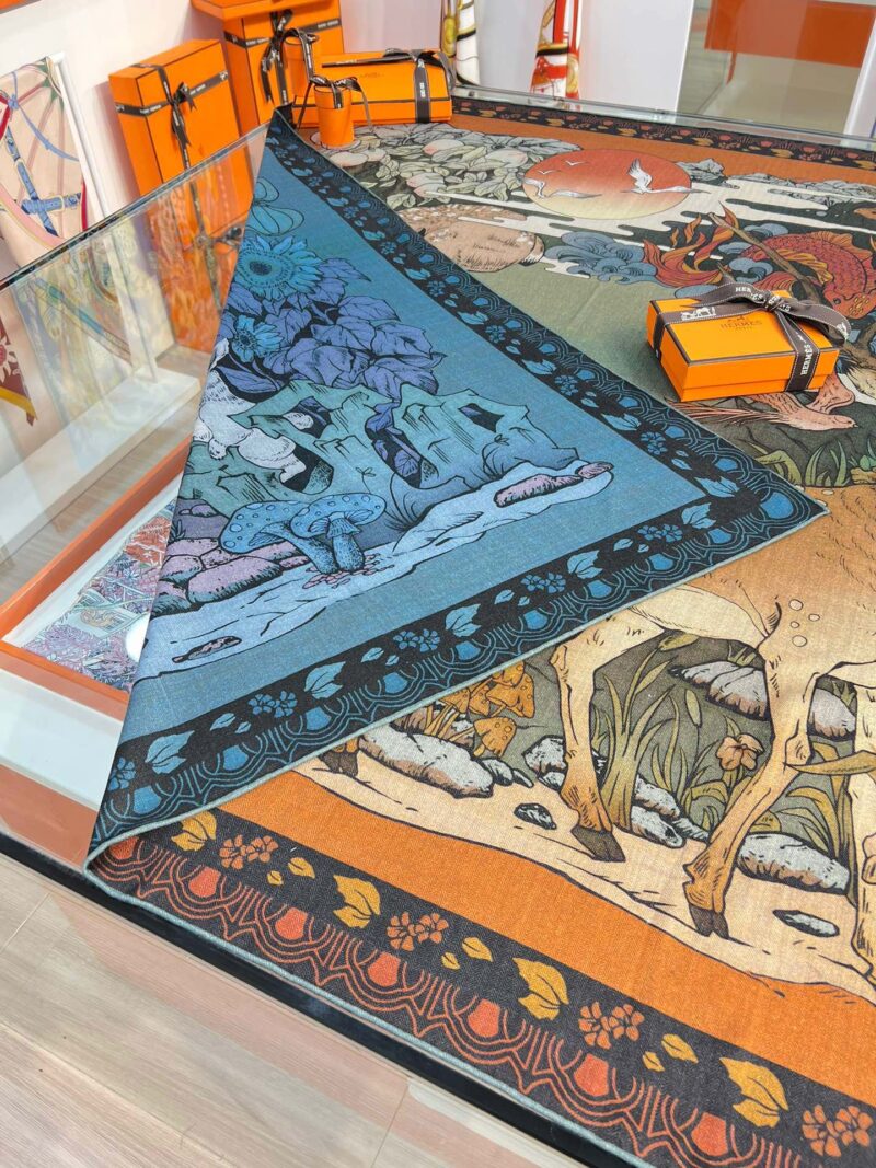 Hermes Shawls-140*140cm - Image 4
