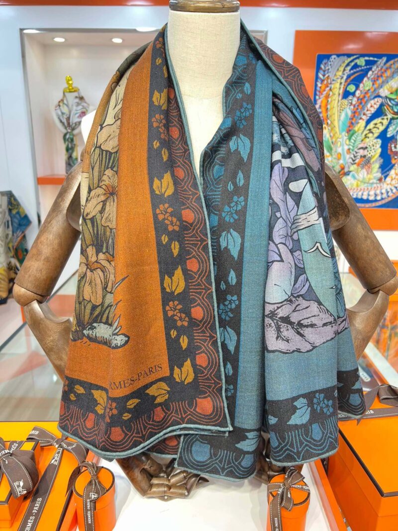 Hermes Shawls-140*140cm - Image 7