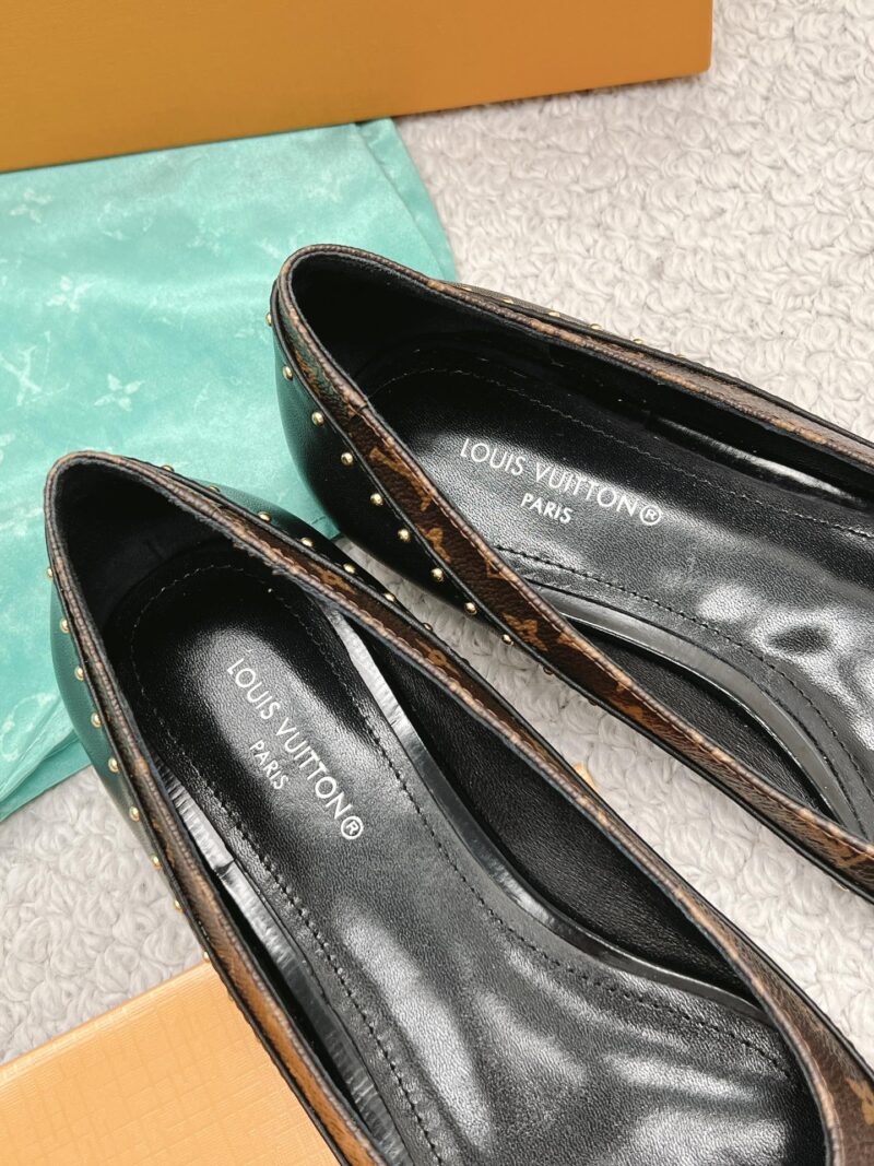 Louis Vuitton Heel - Image 7