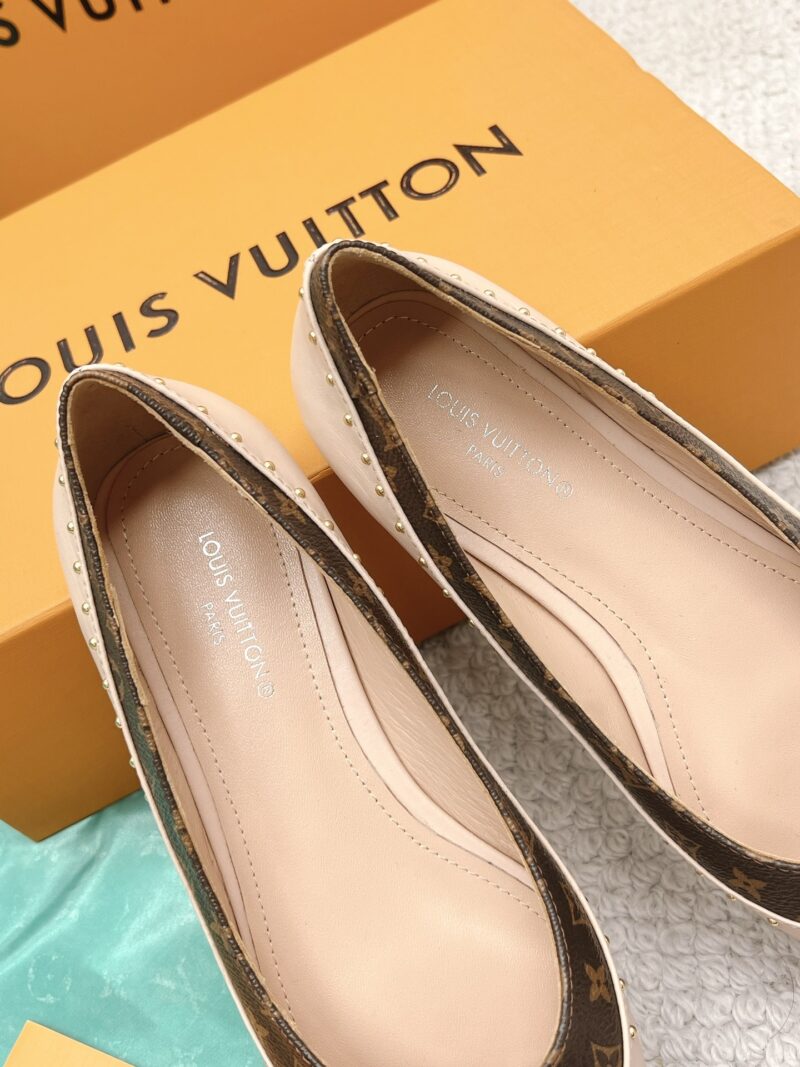 Louis Vuitton Heel - Image 7
