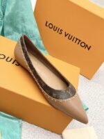Louis Vuitton Heel - Image 6
