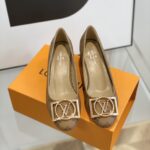 Louis Vuitton Pumps