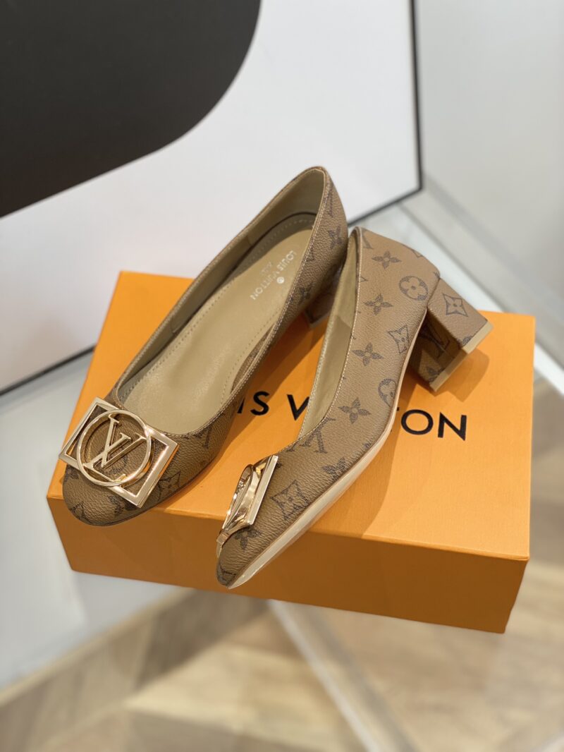 Louis Vuitton Pumps - Image 4