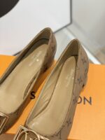 Louis Vuitton Pumps - Image 5