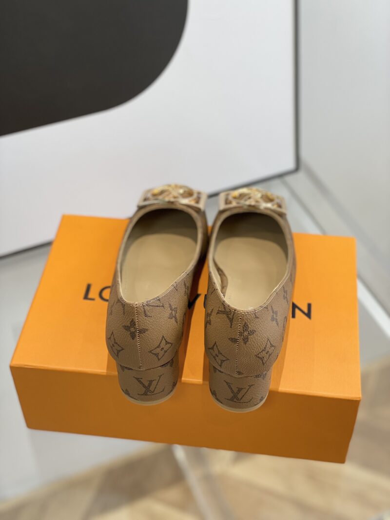 Louis Vuitton Pumps - Image 6