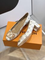 Louis Vuitton Pumps - Image 5