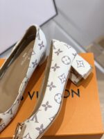 Louis Vuitton Pumps - Image 4