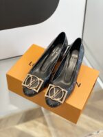 Louis Vuitton Pumps - Image 2