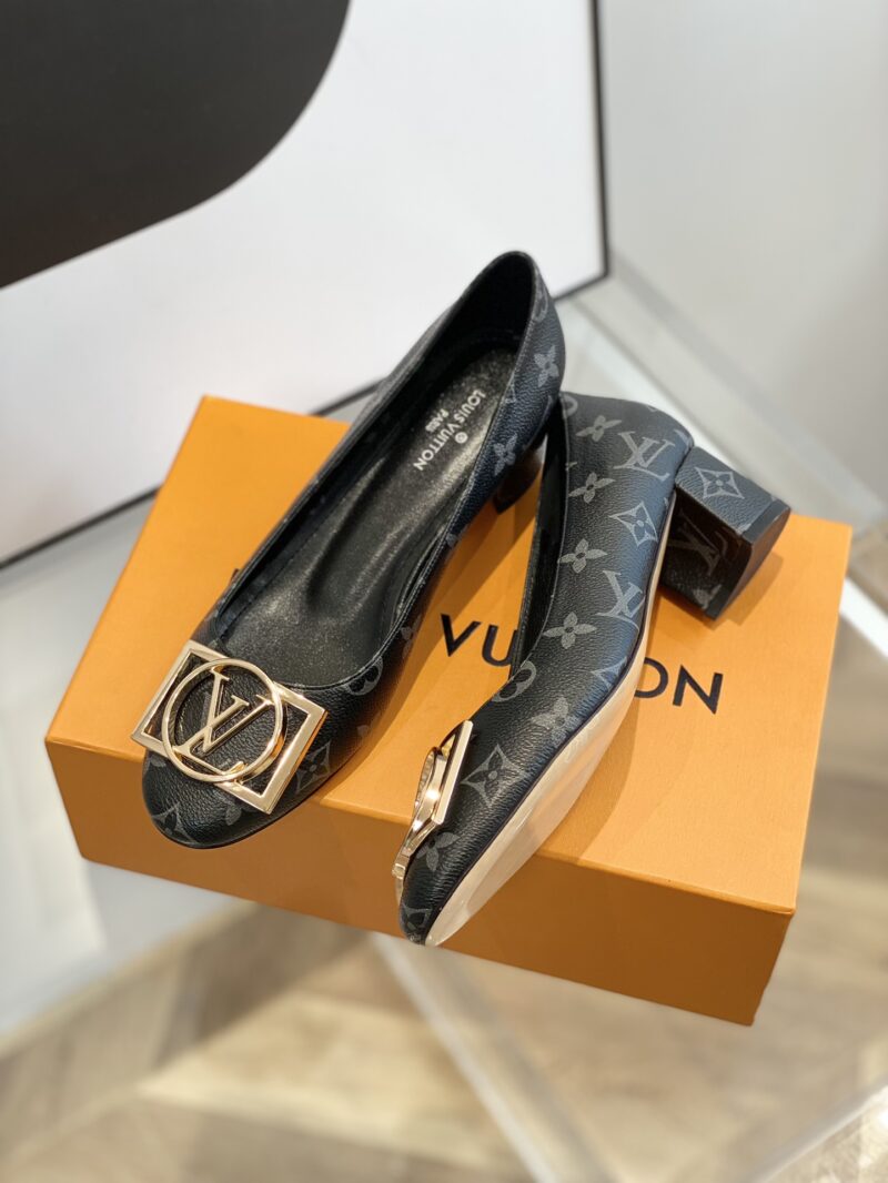 Louis Vuitton Pumps - Image 4